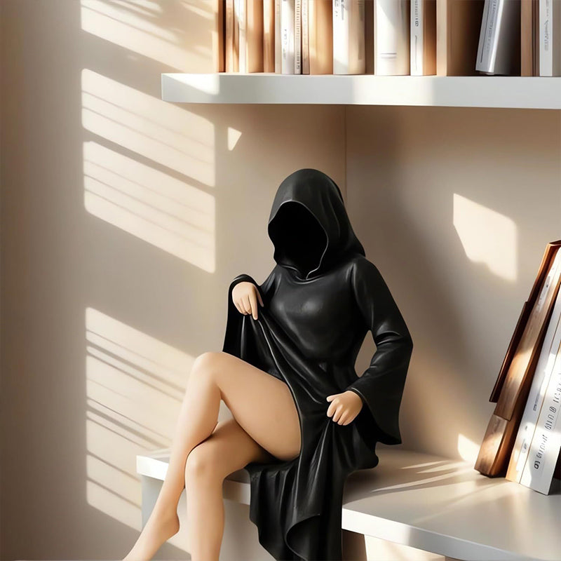 Halloween Gothic Queen Sitting Statue – Resin Figurine for Home or Office Decor